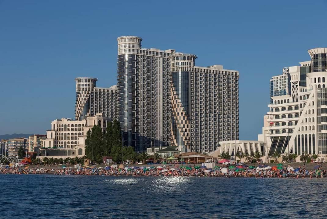 Apartment Twin Towers David Батуми Экстерьер фото